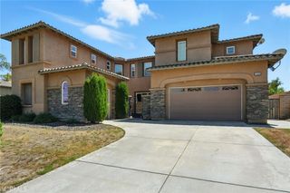 18338 Lakepointe Drive, Riverside, CA 92503