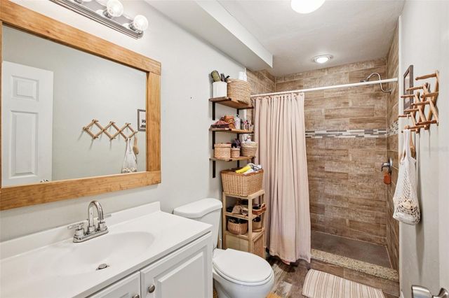 2818 11TH AVENUE W, Bradenton, FL 34205