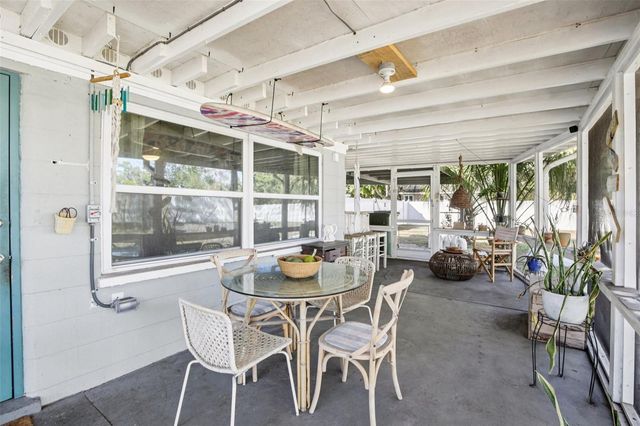 2818 11TH AVENUE W, Bradenton, FL 34205