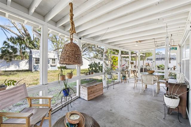 2818 11TH AVENUE W, Bradenton, FL 34205