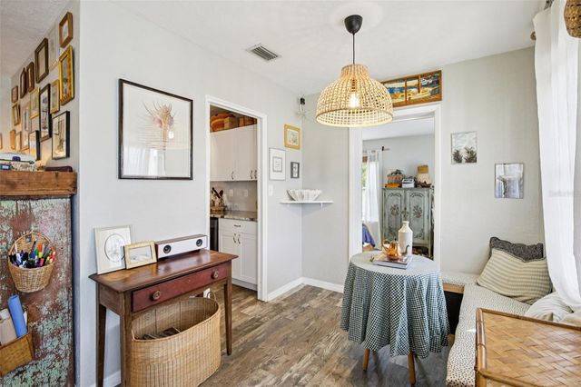 2818 11TH AVENUE W, Bradenton, FL 34205