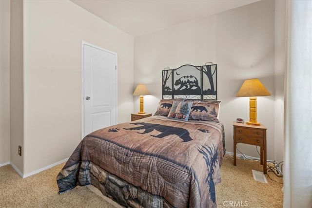 775 Riverside Avenue, Sugarloaf, CA 92386