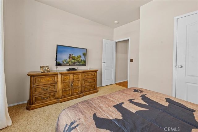 775 Riverside Avenue, Sugarloaf, CA 92386