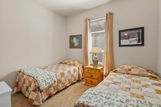 775 Riverside Avenue, Sugarloaf, CA 92386