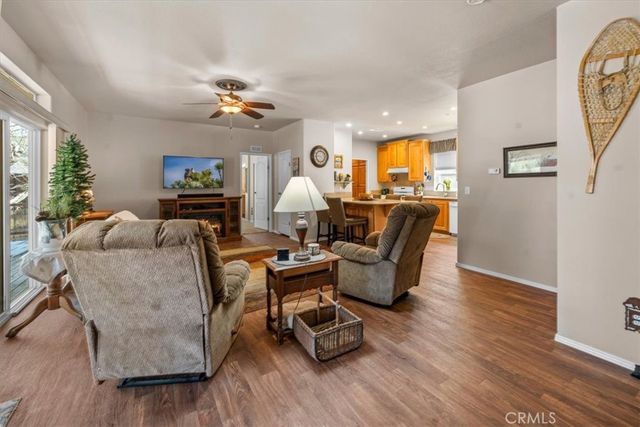 775 Riverside Avenue, Sugarloaf, CA 92386