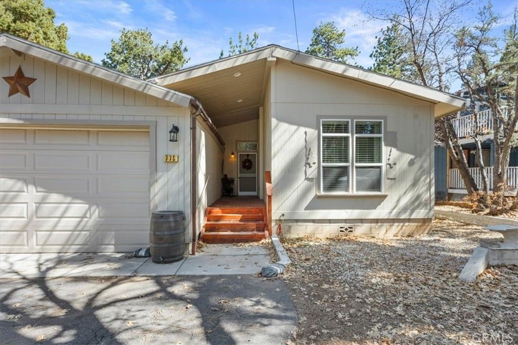 775 Riverside Avenue, Sugarloaf, CA 92386