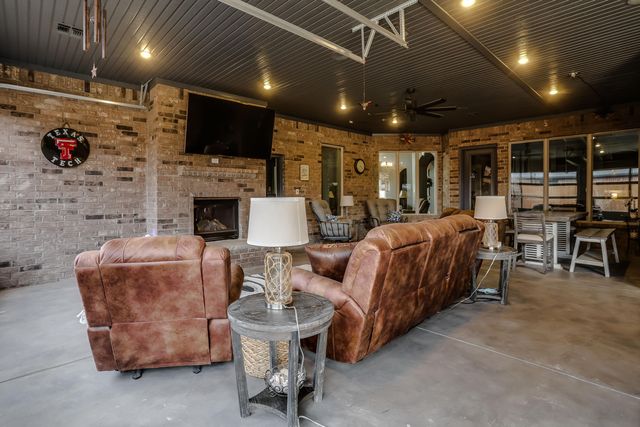 4910 109th Place, Lubbock, TX 79424