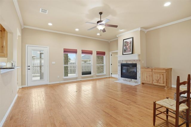 9420 Gleneagles Drive, Granbury, TX 76049