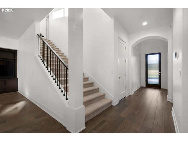 5780 Nw HOOD Loop, Camas, WA 98607