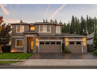 5780 Nw HOOD Loop, Camas, WA 98607