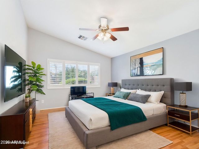 39852 N PARISI Place, San Tan Valley, AZ 85140