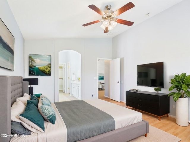39852 N PARISI Place, San Tan Valley, AZ 85140