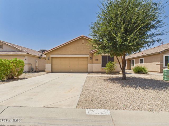 39852 N PARISI Place, San Tan Valley, AZ 85140
