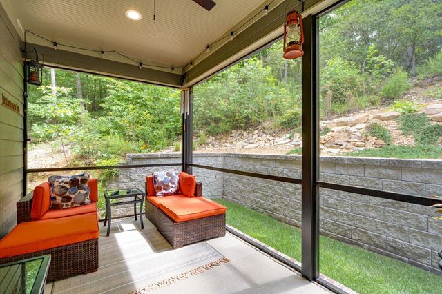 707 Brier Branch Road, Graysville, TN 37338