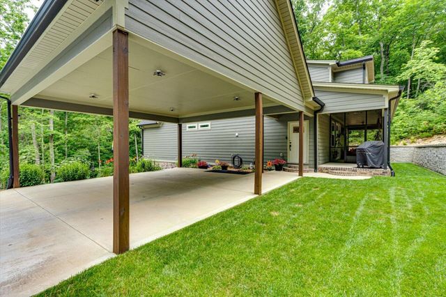 707 Brier Branch Road, Graysville, TN 37338
