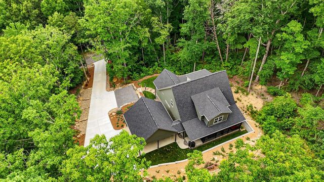 707 Brier Branch Road, Graysville, TN 37338