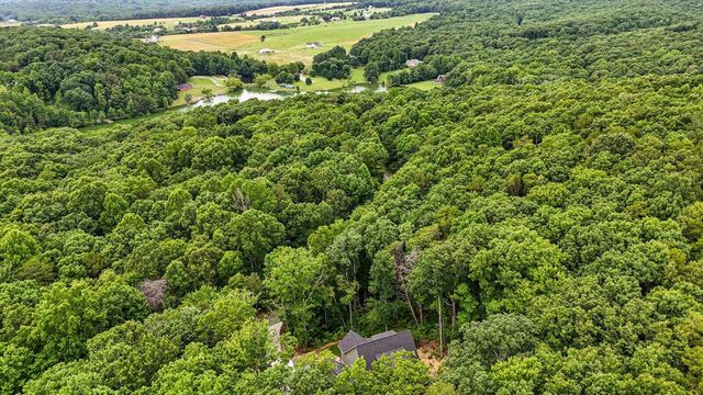 707 Brier Branch Road, Graysville, TN 37338