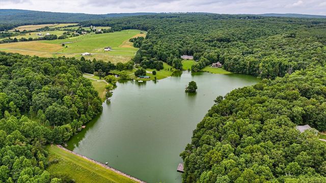 707 Brier Branch Road, Graysville, TN 37338
