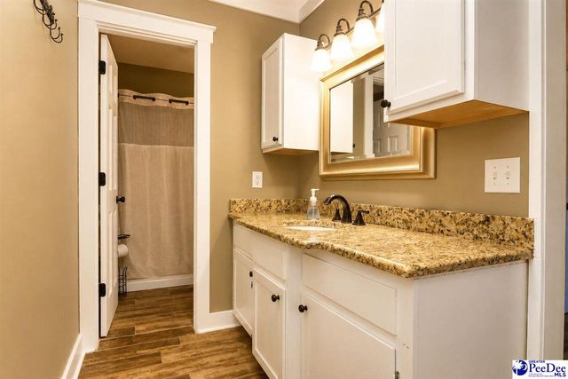 713 Colony Rd, Hartsville, SC 29550