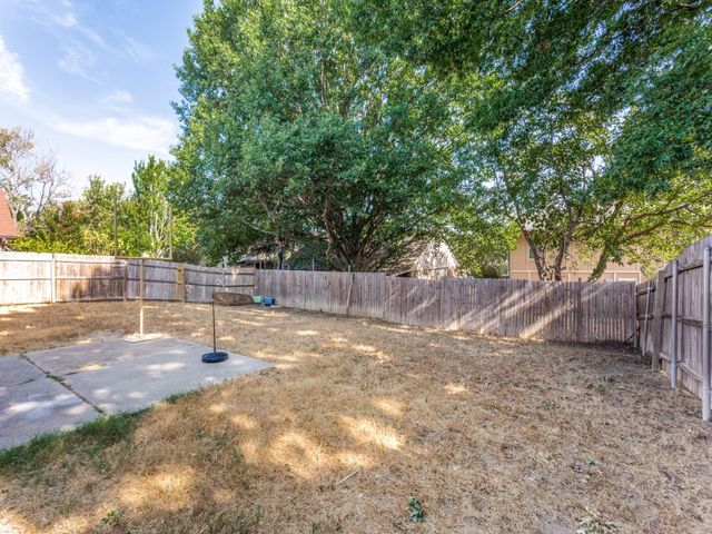 4137 Huckleberry Drive, Fort Worth, TX 76137