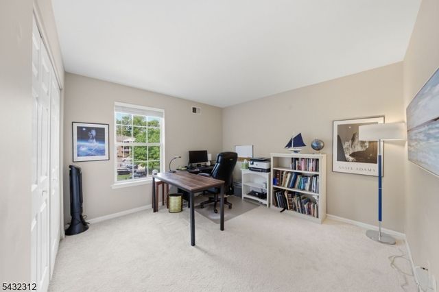 166 Vista Dr, Hanover Twp., NJ 07927