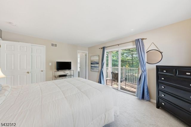 166 Vista Dr, Hanover Twp., NJ 07927