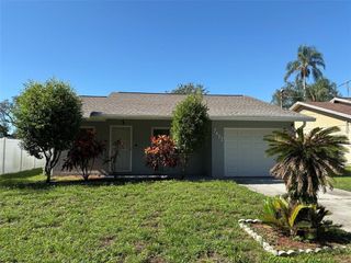 7412 MANHATTAN DRIVE, Tampa, FL 33625
