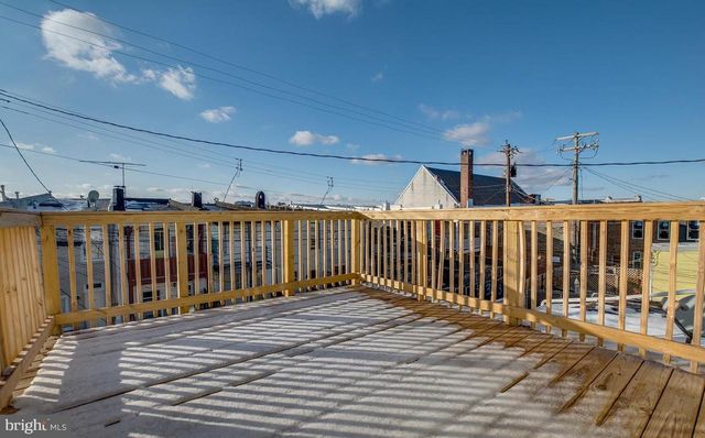 14 S EAST AVE, Baltimore, MD 21224