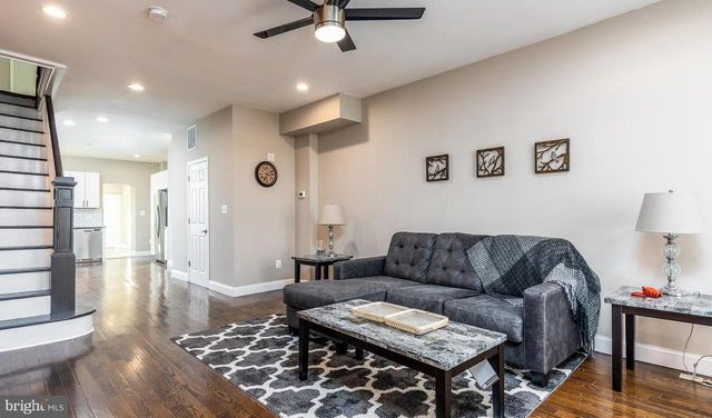 14 S EAST AVE, Baltimore, MD 21224