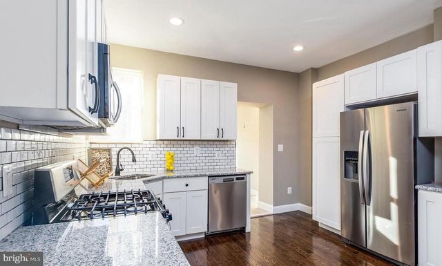 14 S EAST AVE, Baltimore, MD 21224