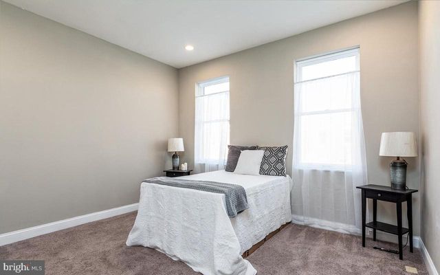 14 S EAST AVE, Baltimore, MD 21224