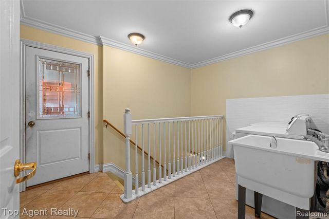 53260 Villa Rosa Drive, Macomb, MI 48042