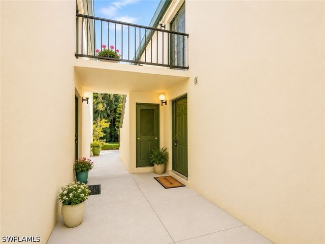 216 Bob O Link WAY A, Naples, FL 34105