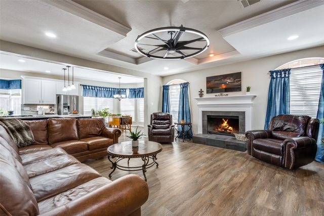 1116 Lakewood Drive, Mckinney, TX 75072