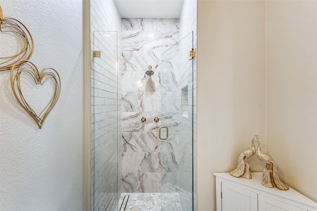 1116 Lakewood Drive, Mckinney, TX 75072