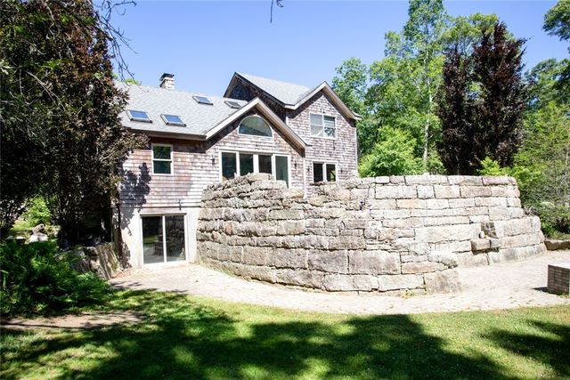 413 Eagleville Road, Tiverton, RI 02878