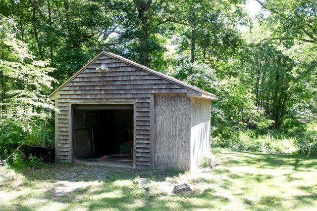 413 Eagleville Road, Tiverton, RI 02878