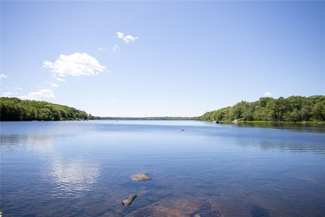 413 Eagleville Road, Tiverton, RI 02878