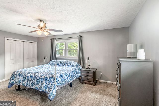 25 Pine Chase Drive, Carrollton, GA 30116