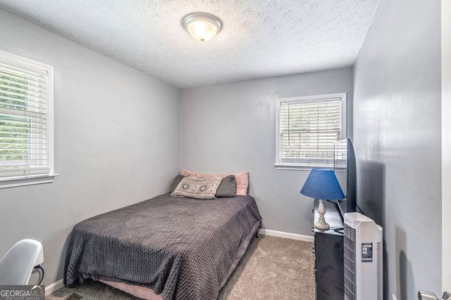 25 Pine Chase Drive, Carrollton, GA 30116