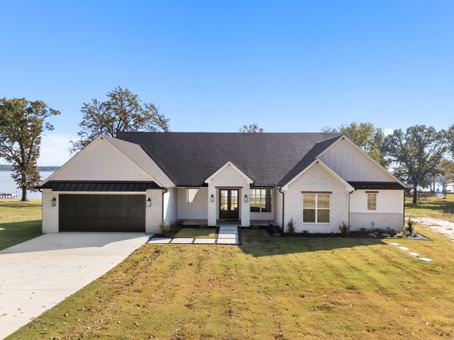 22405 Blue Water, Chandler, TX 75758