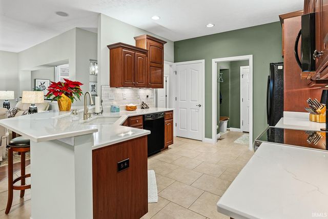 3677 Chesterfield Way, West Lafayette, IN 47906