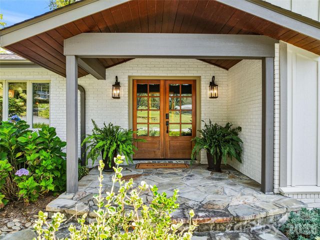 235 White Pine Drive, Fletcher, NC 28732