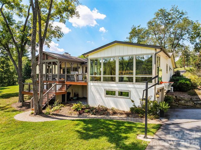 235 White Pine Drive, Fletcher, NC 28732