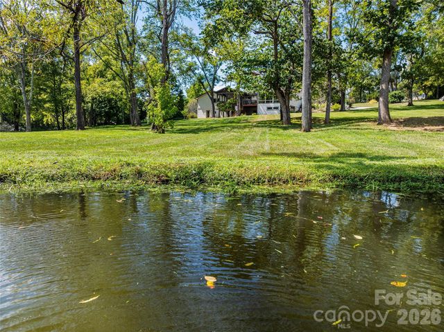 235 White Pine Drive, Fletcher, NC 28732