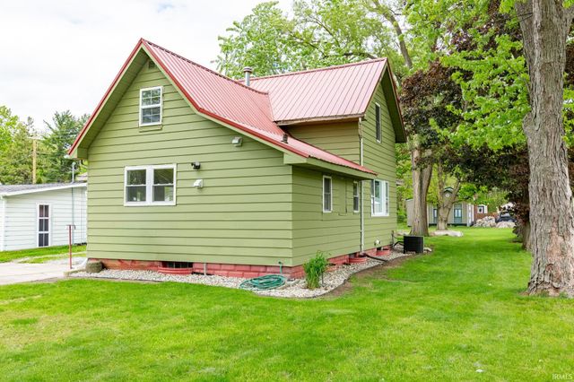 3117 Burr Oak Avenue, Elkhart, IN 46517