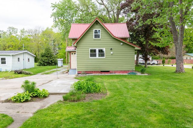 3117 Burr Oak Avenue, Elkhart, IN 46517