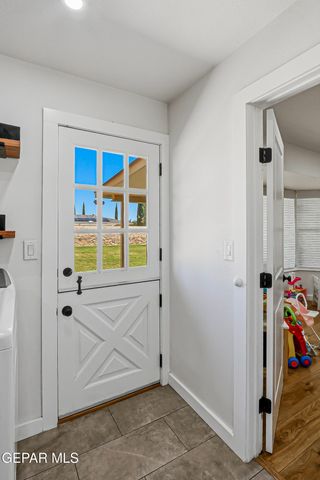 10605 CAUSEWAY Drive, El Paso, TX 79935
