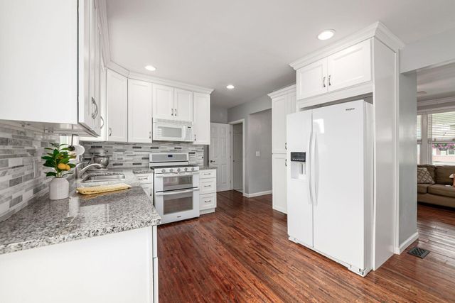 405 E Jenkins Avenue, Columbus, OH 43207