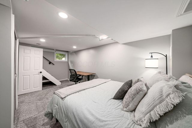 405 E Jenkins Avenue, Columbus, OH 43207